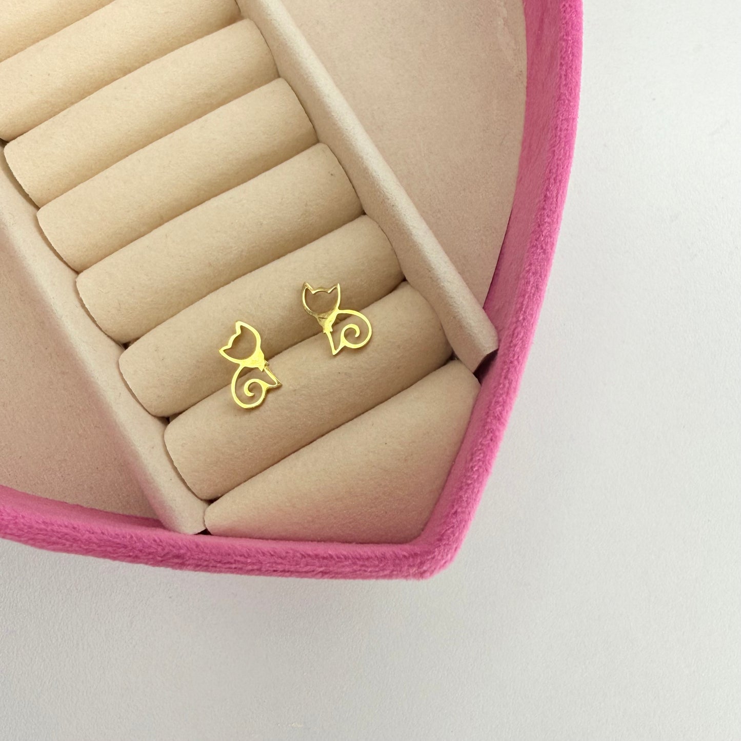 Aretes gato CHAPA DE ORO 18k(K113)
