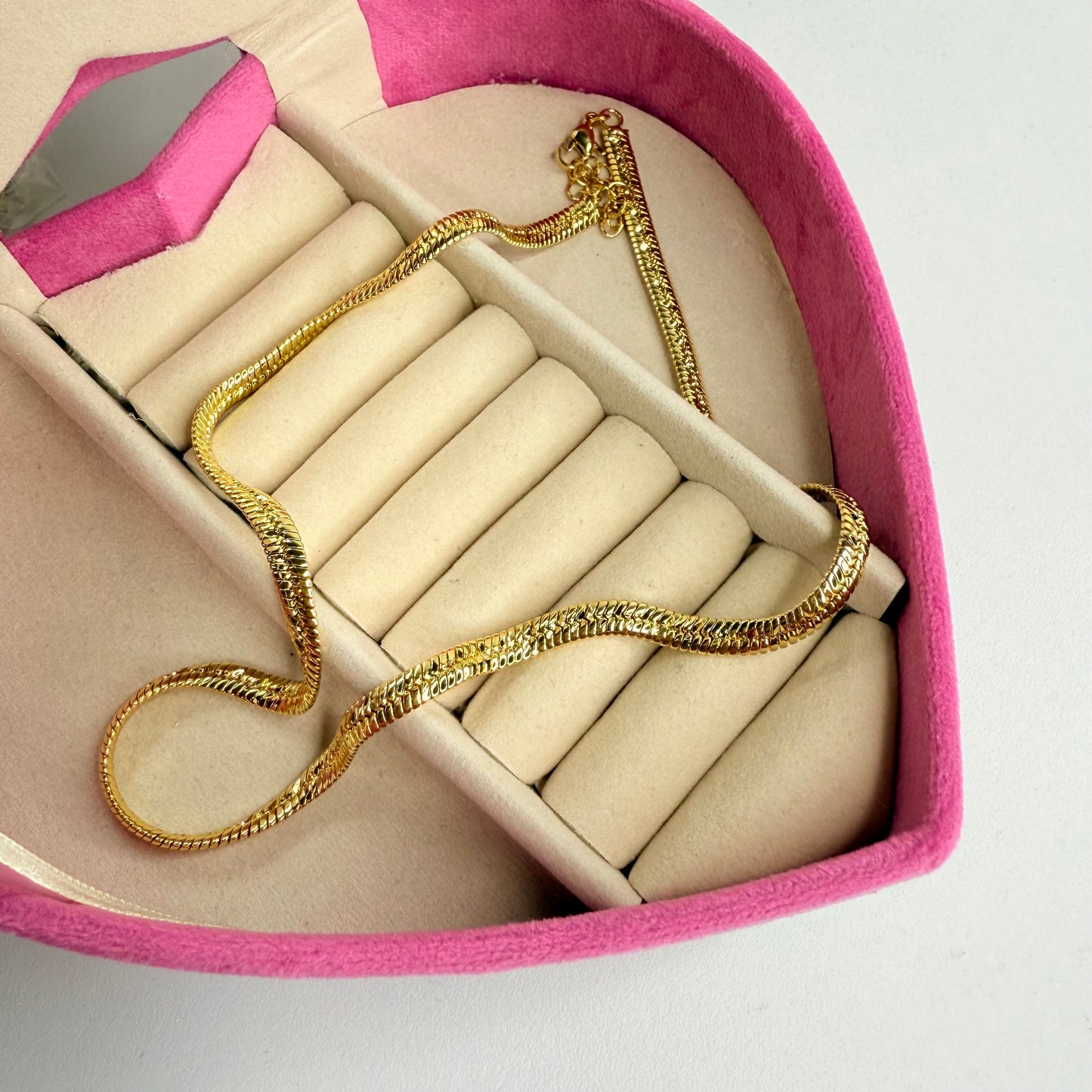 Collar plano CHAPA DE ORO 18k(B138)