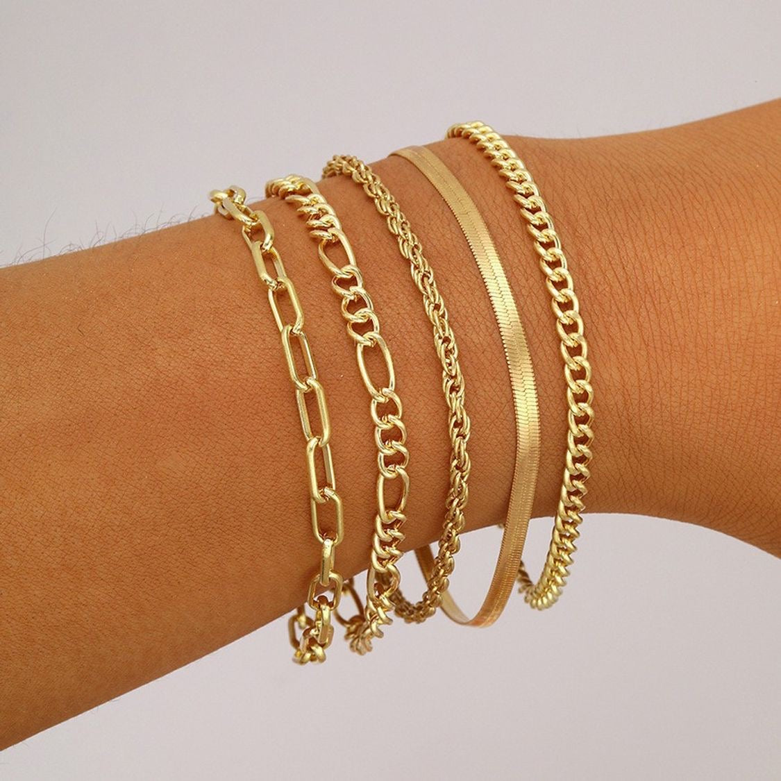 Pulseras set dorado 5 pulseras(L197)