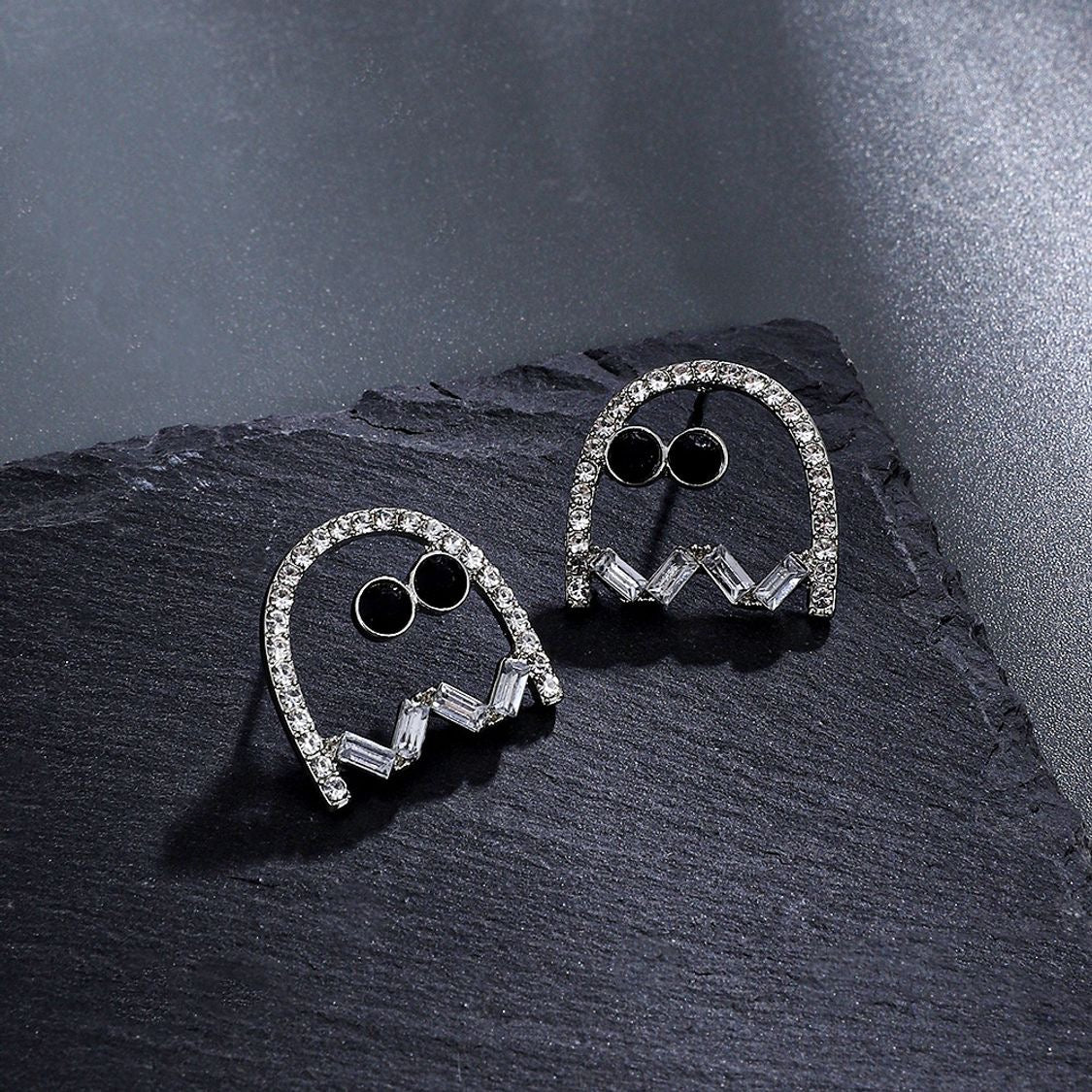 Aretes fantasma(L196)