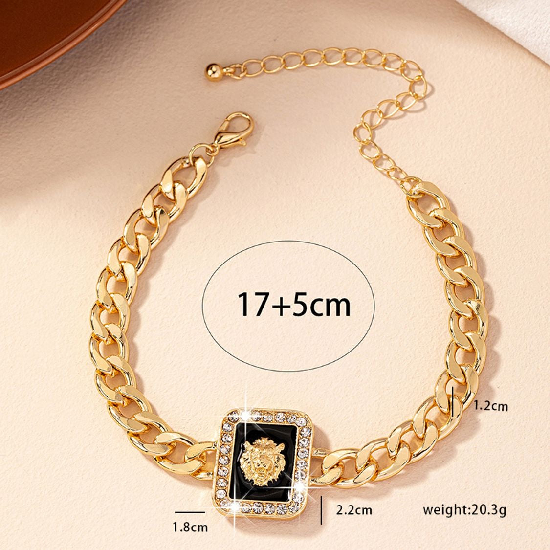 Collar leon dorado(U37)