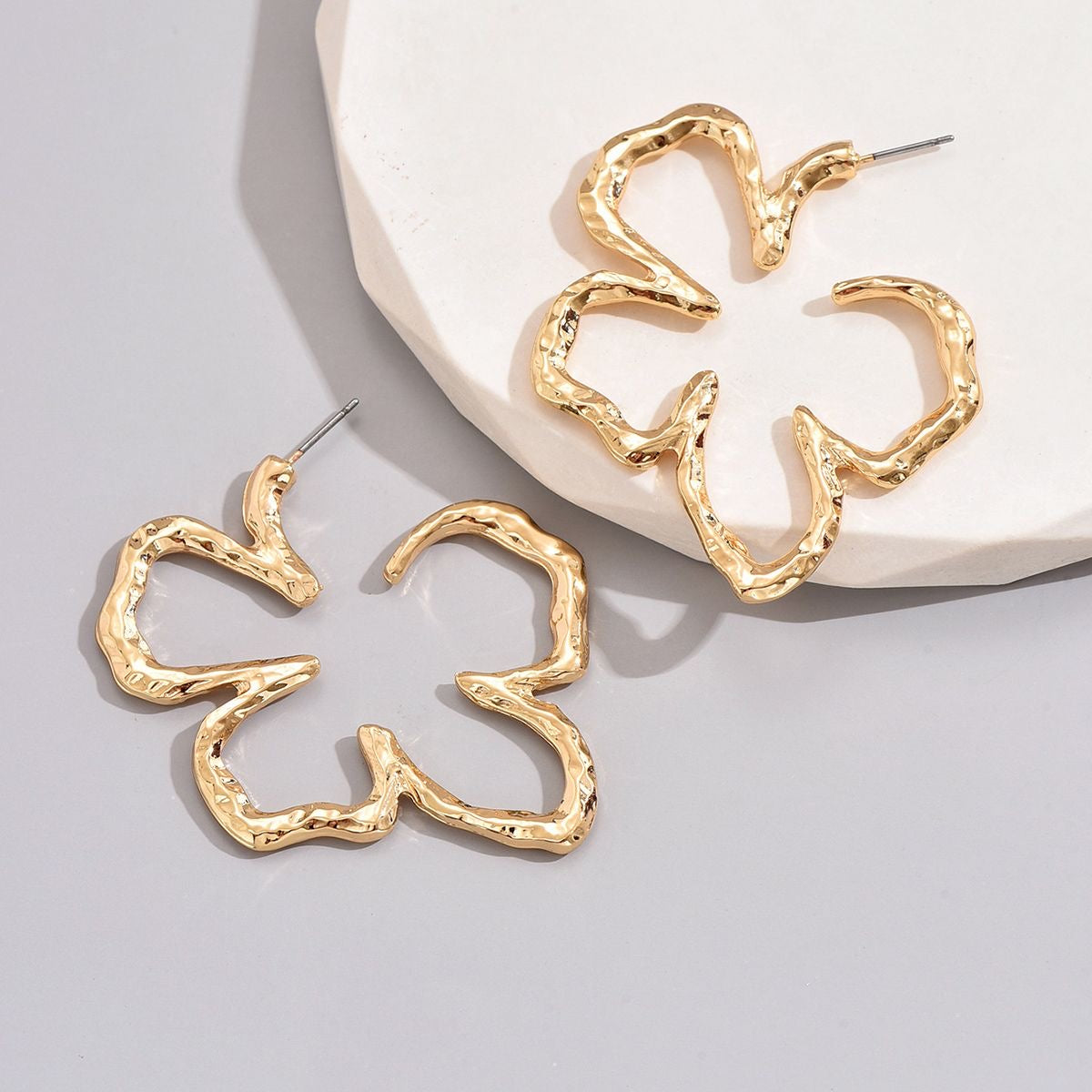 Aretes flor dorados(G131)