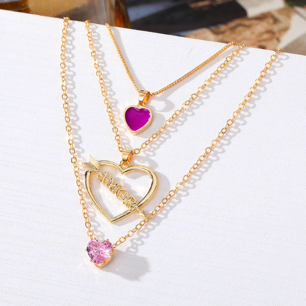 Collar capas rosa corazones(U38)