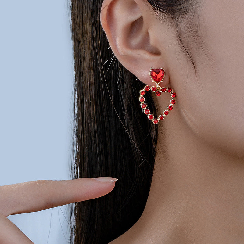 Aretes corazon rojo(S95)