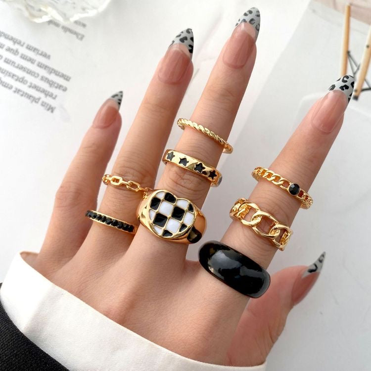 Anillos set 8 pzs negro blanco(AA37)