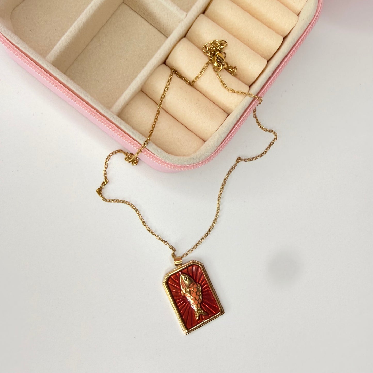 Collar pez CHAPA DE ORO 18k(AA08)