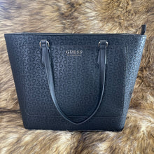 Cargar imagen en el visor de la galería, Bolsa Guess negra grande USA
