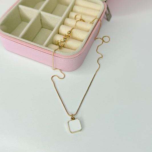 Collar cuadrado CHAPA DE ORO 18k(S65)