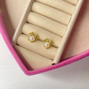 Aretes Minnie CHAPA DE ORO 18k(K188)