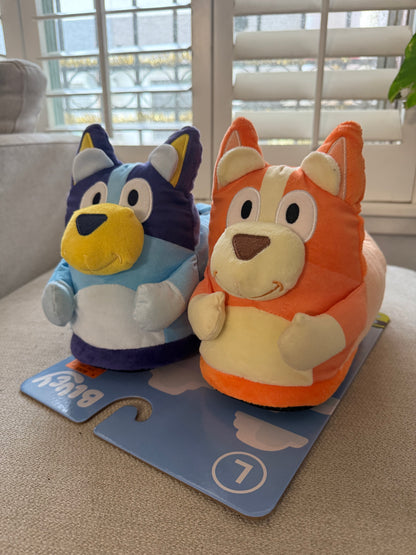 RETO ISELAAHER ( Pantuflas Bluey talla 5.5 - 6 adulto mujer)