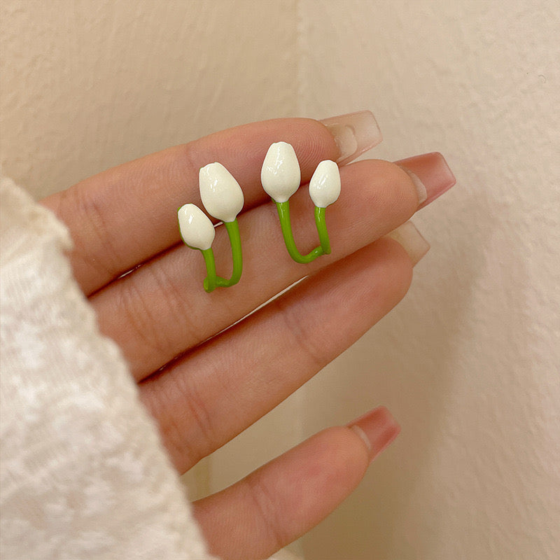 Aretes flores blanca(G155)