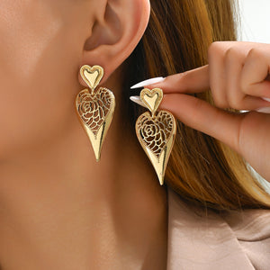 Aretes corazon dorado(D165)