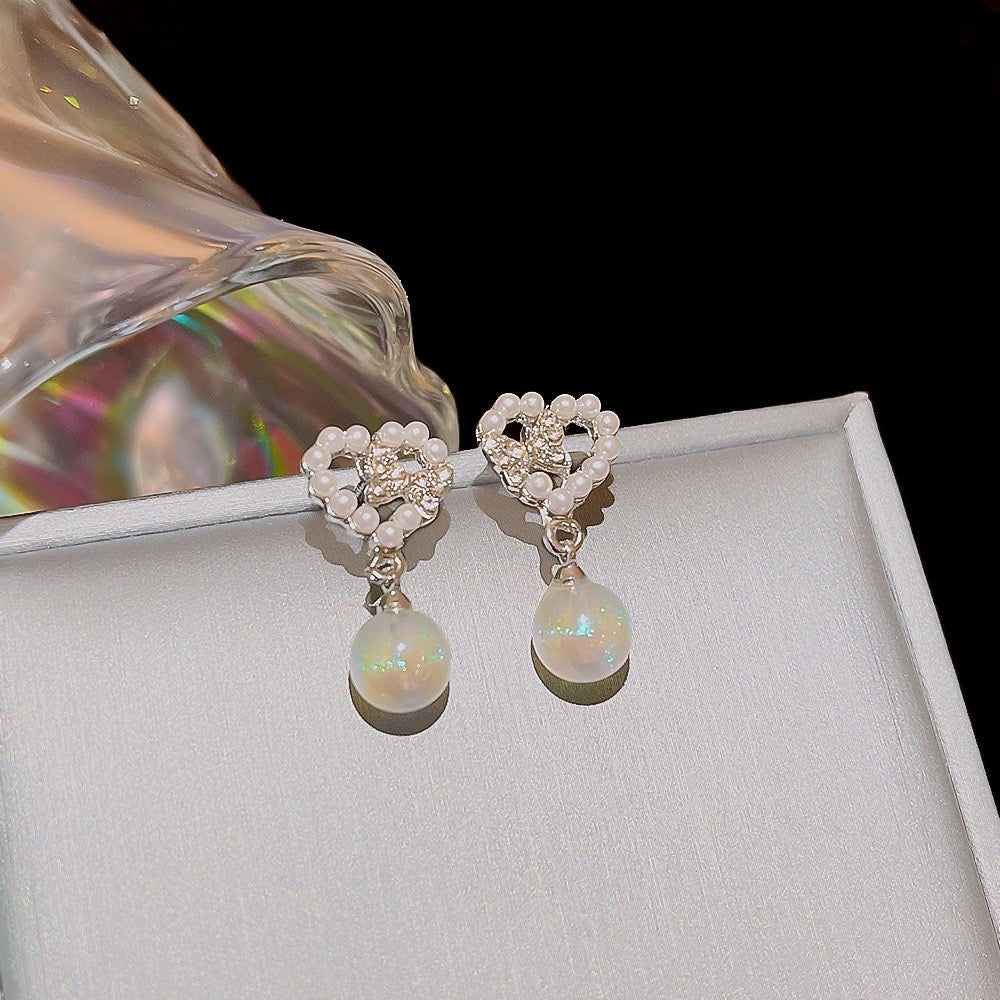 Aretes corazon perlas(L202)